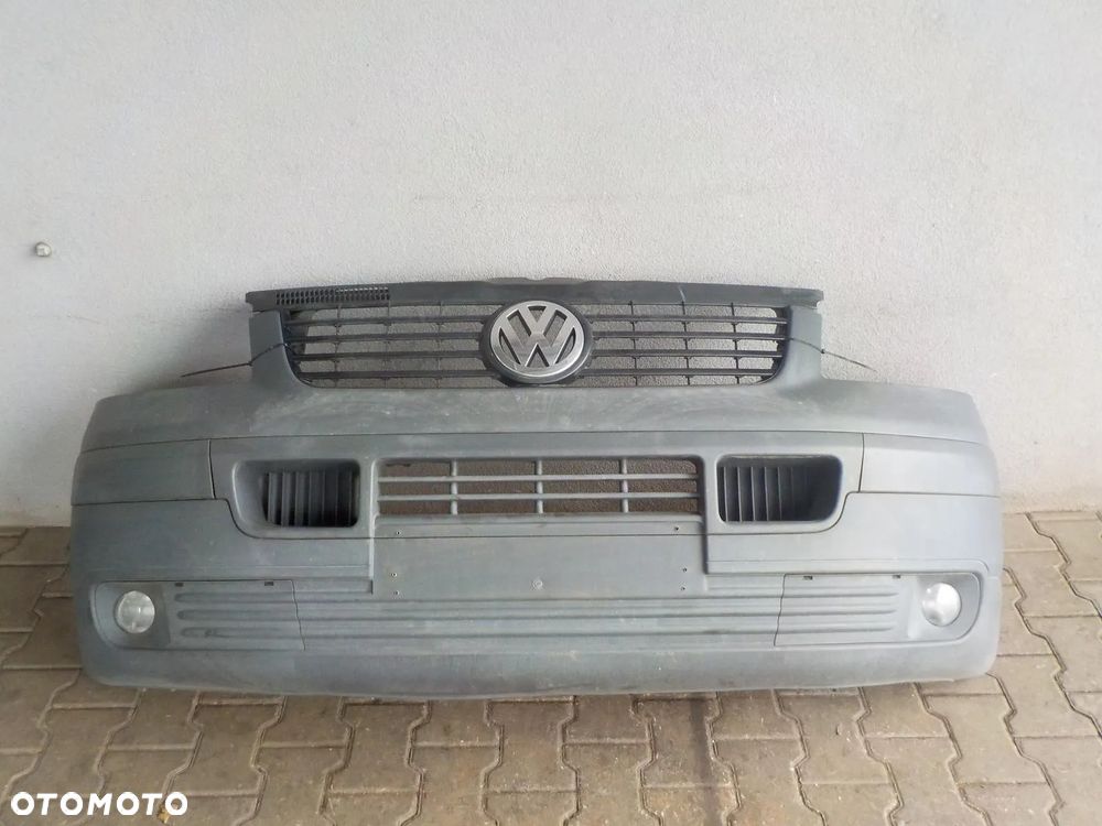 VW T5 03- ZDERZAK PRZÓD PRZEDNI Z HALOGENAMI