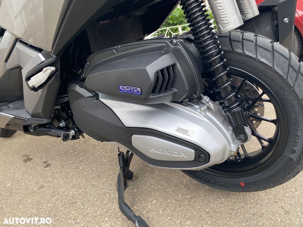 Honda ADV 350 - 7