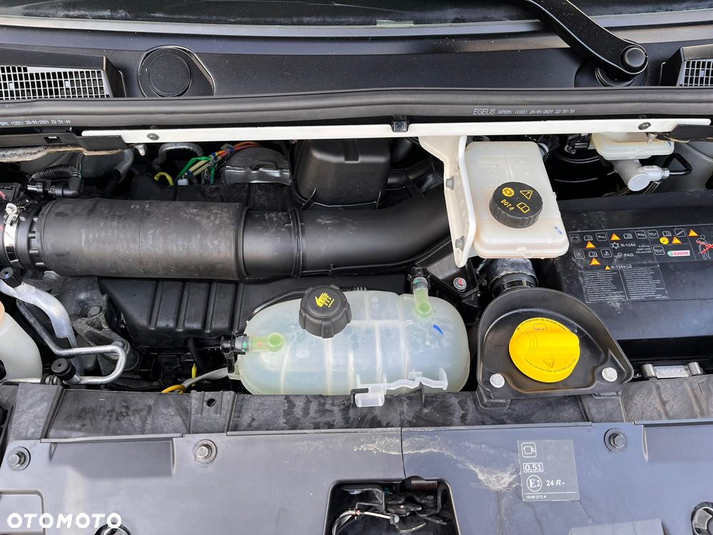 Renault Trafic - 17