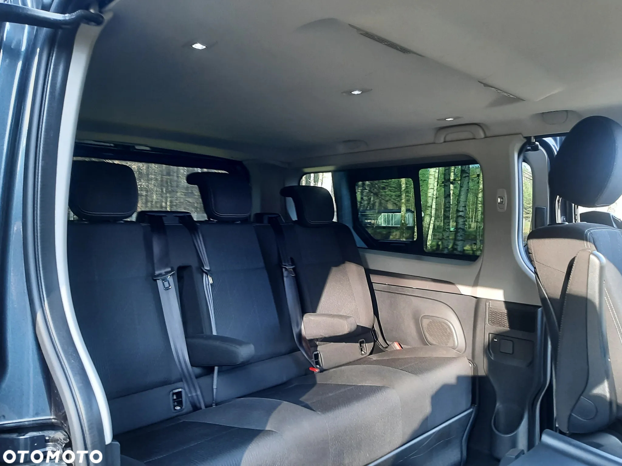 Renault Trafic Grand SpaceClass 1.6 dCi - 25