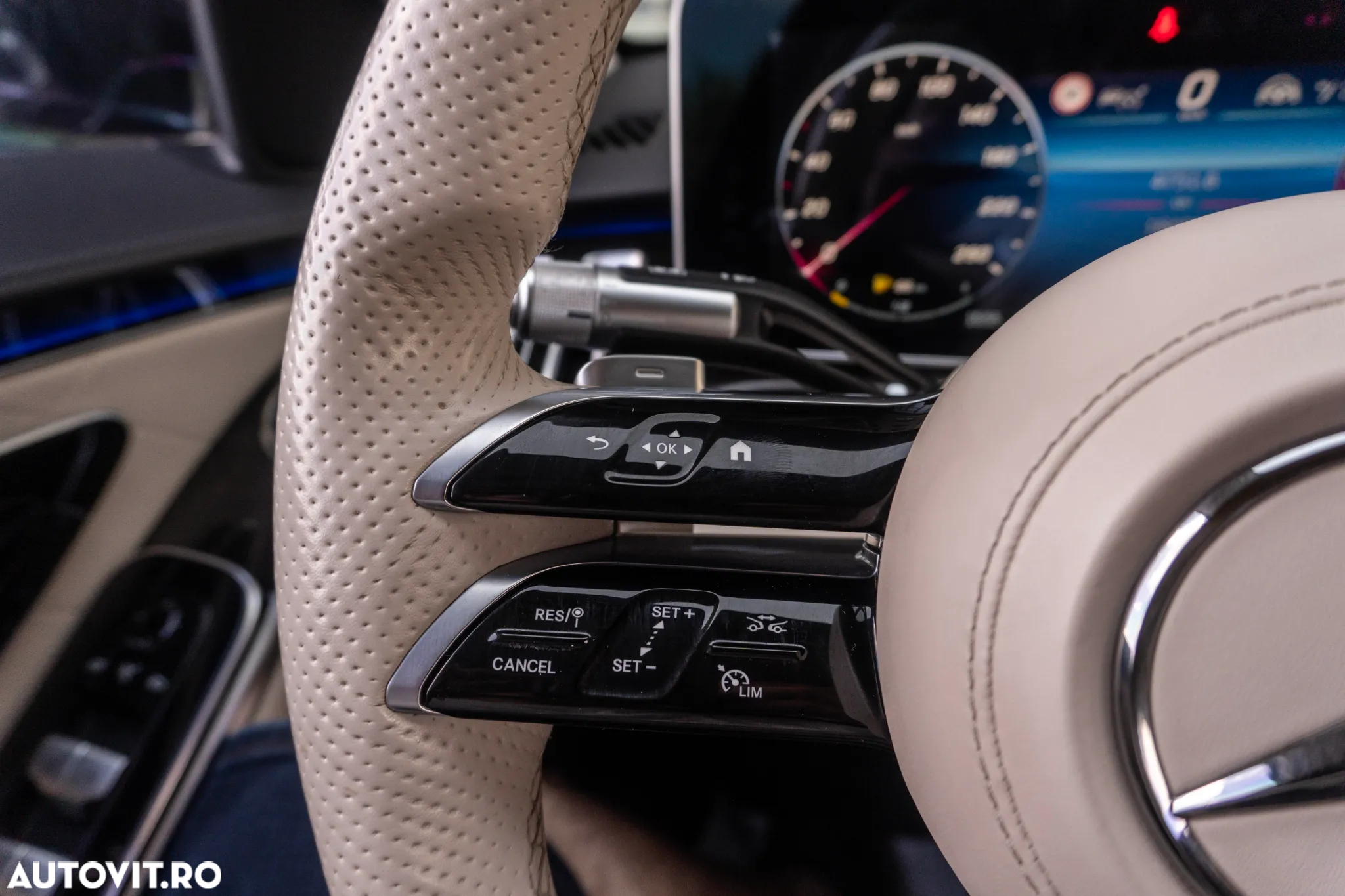 Mercedes-Benz S 400 d 4MATIC Long Aut - 22