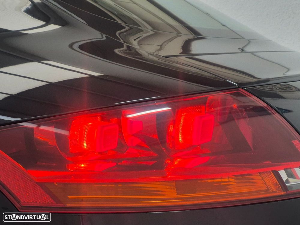 Audi TT Coupé 2.0 TDI quattro S tronic - 11