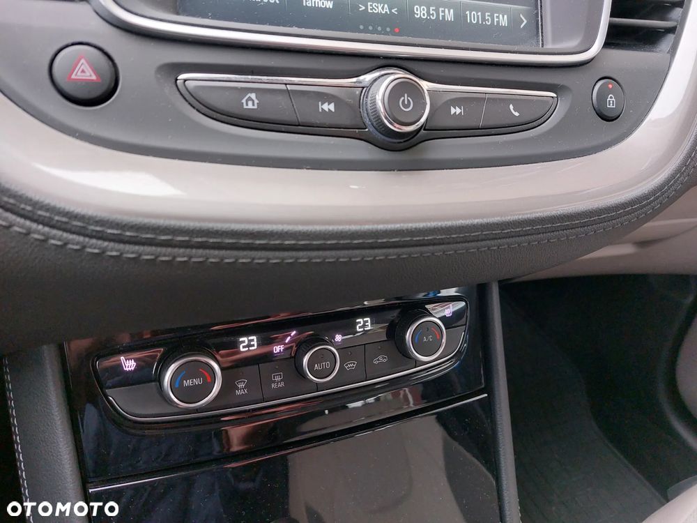 Opel Grandland X 1.2 Start/Stop INNOVATION - 9