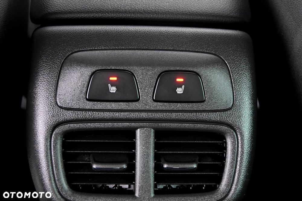 Opel Insignia 1.6 Innovation - 19