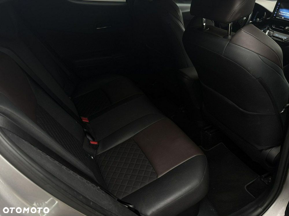 Toyota C-HR 1.8 Hybrid Prestige - 14