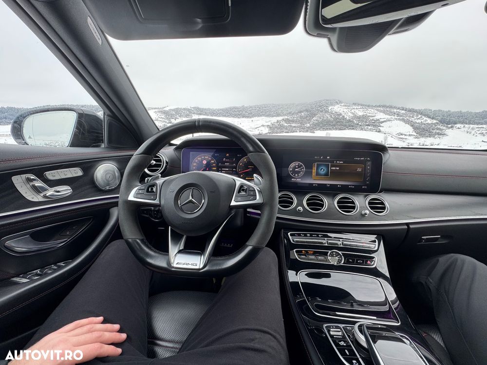 Mercedes-Benz E 43 AMG 4MATIC Aut. - 12
