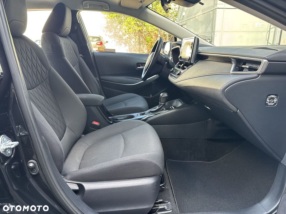 Toyota Corolla 1.8 Hybrid Comfort - 10
