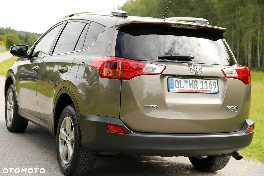 Toyota RAV4 2.0 4x4 Start&Stop CVT Executive - 6
