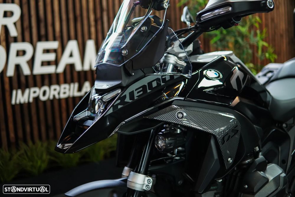 BMW R 1300 GS TRIPLE BLACK C/RODAS RAIOS DOURADAS - 38