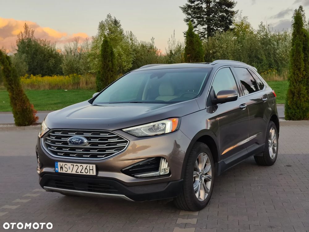 Ford Edge - 2