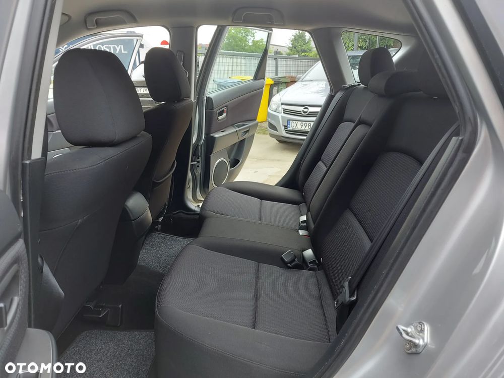 Mazda 3 1.6 Sport Active - 23
