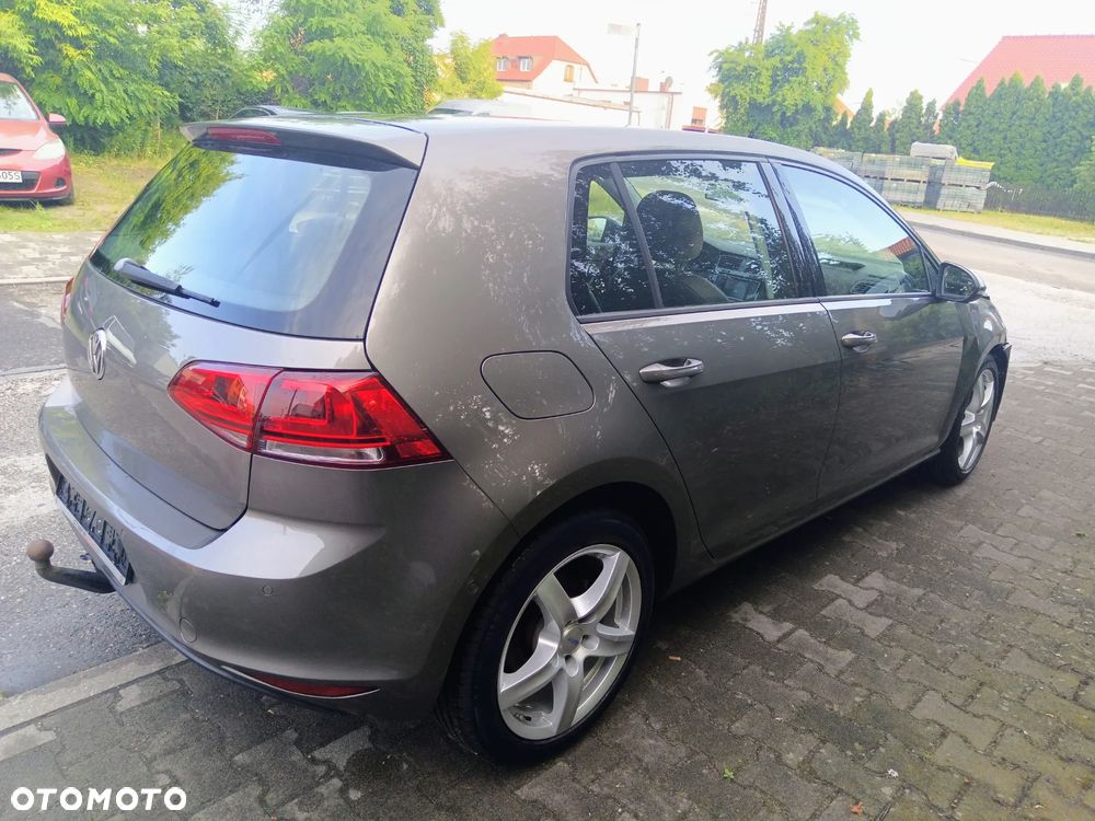 Volkswagen Golf 1.4 TSI DSG Highline - 3