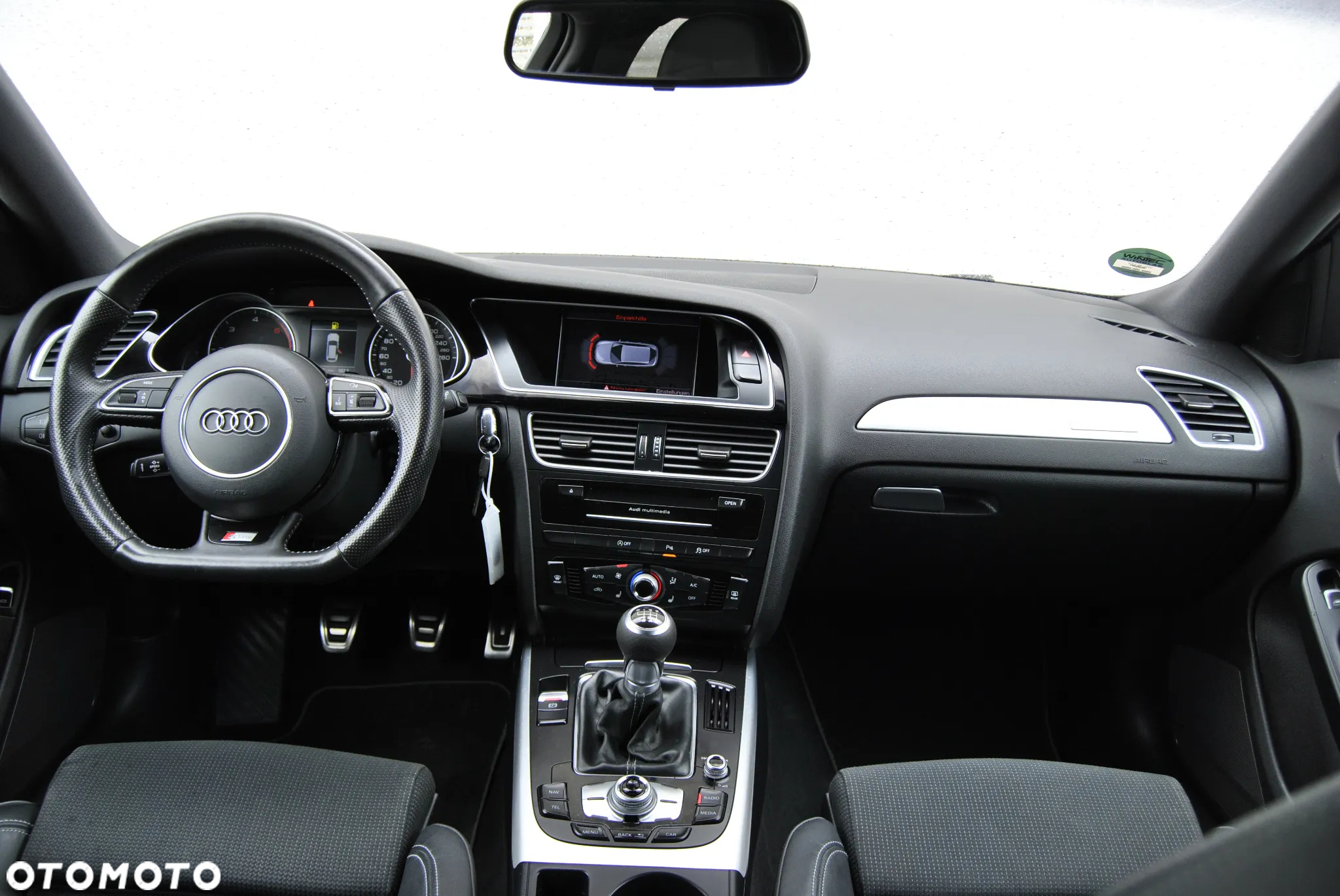 Audi A4 Avant 2.0 TDI DPF clean diesel quattro S line Sportpaket - 29