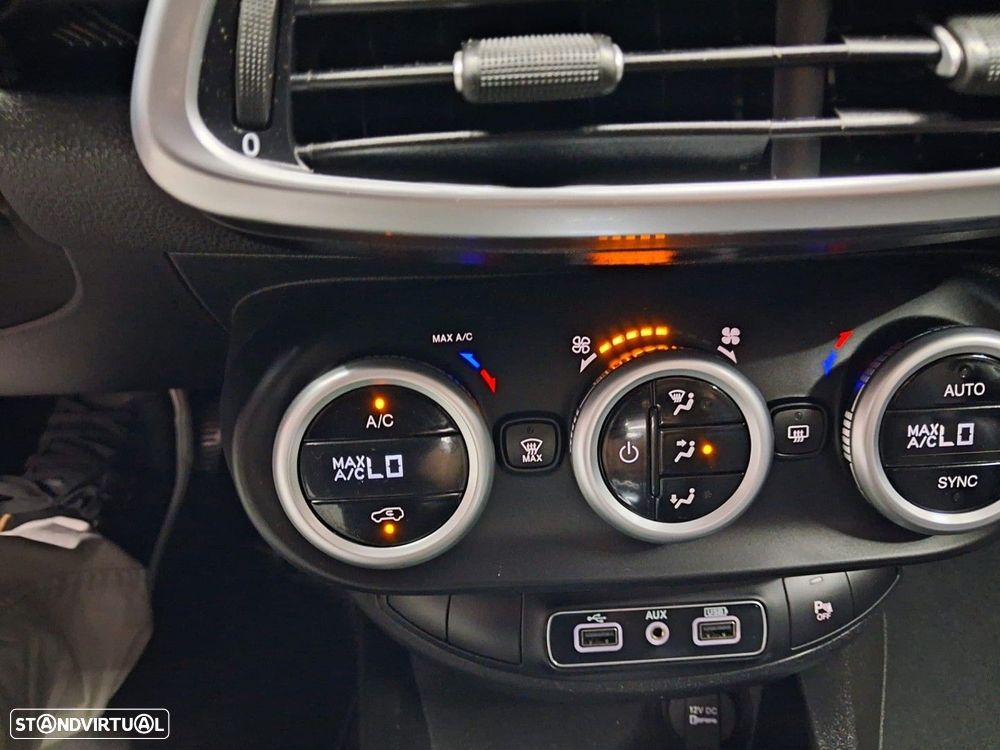 Fiat 500X 1.3 FireFly Cross DCT — fotografia 14