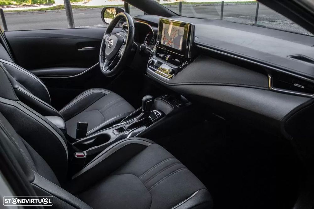 Toyota Corolla Touring Sports 1.8 Hybrid GR-Sport - 26