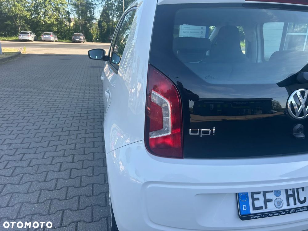 Volkswagen up! BlueMotion Technology move - 15