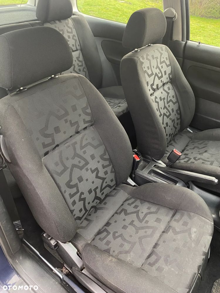 Volkswagen Golf 1.4 Basis - 5