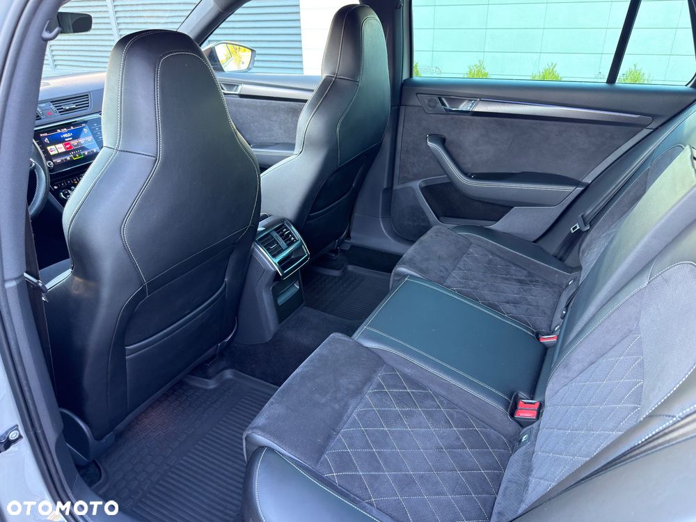 Skoda Superb - 36