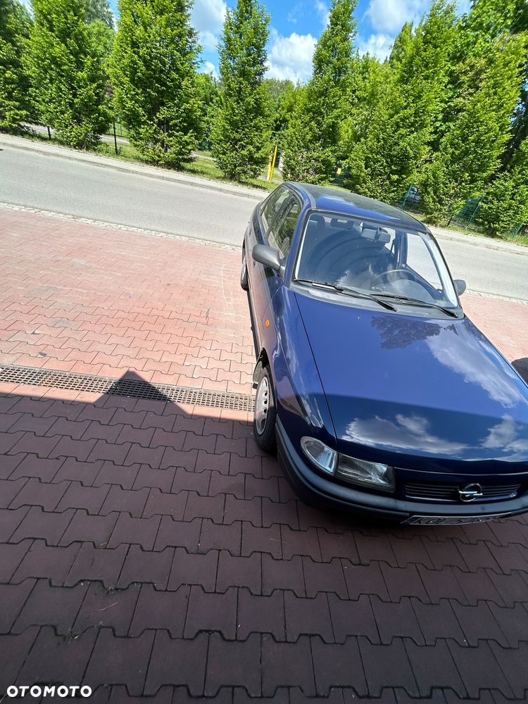 Opel Astra 1.4 Base - 8