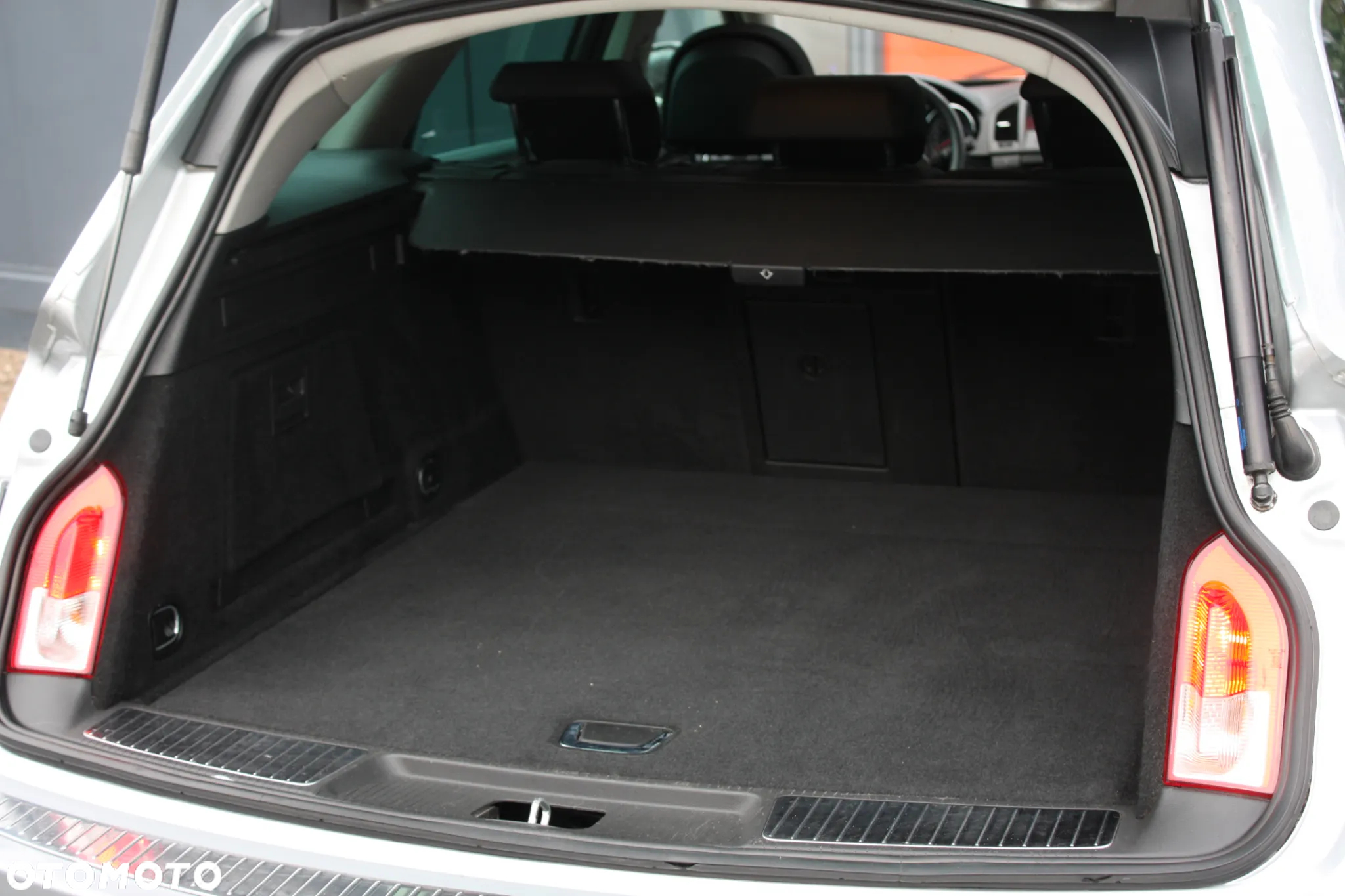 Opel Insignia 2.0 CDTI Cosmo - 17