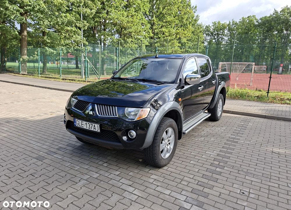 Mitsubishi L200 - 1