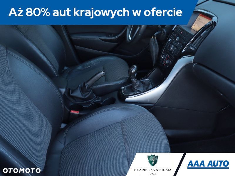 Opel Astra - 11