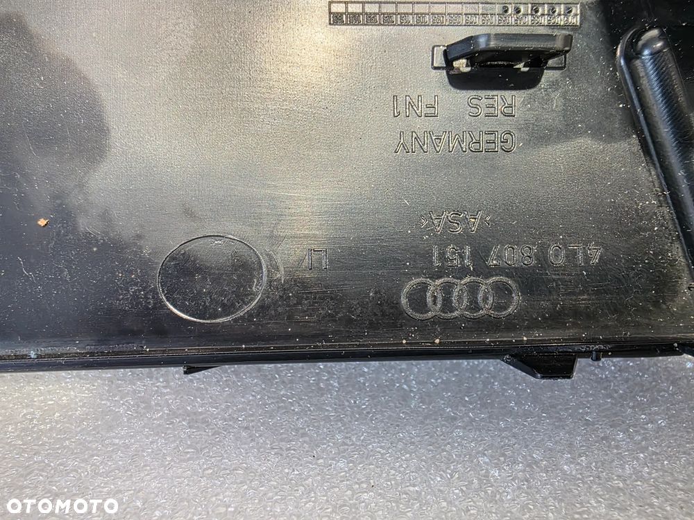 AUDI Q7 4L0 06- LEWA / PRAWA KRATKA BOCZNA ZDERZAKA PRZEDNIEGO PRZÓD NR 4L0807682 + 4L0807152 / 4L0807681 + 4L0807151 NR AUKCJI KB75 - 16
