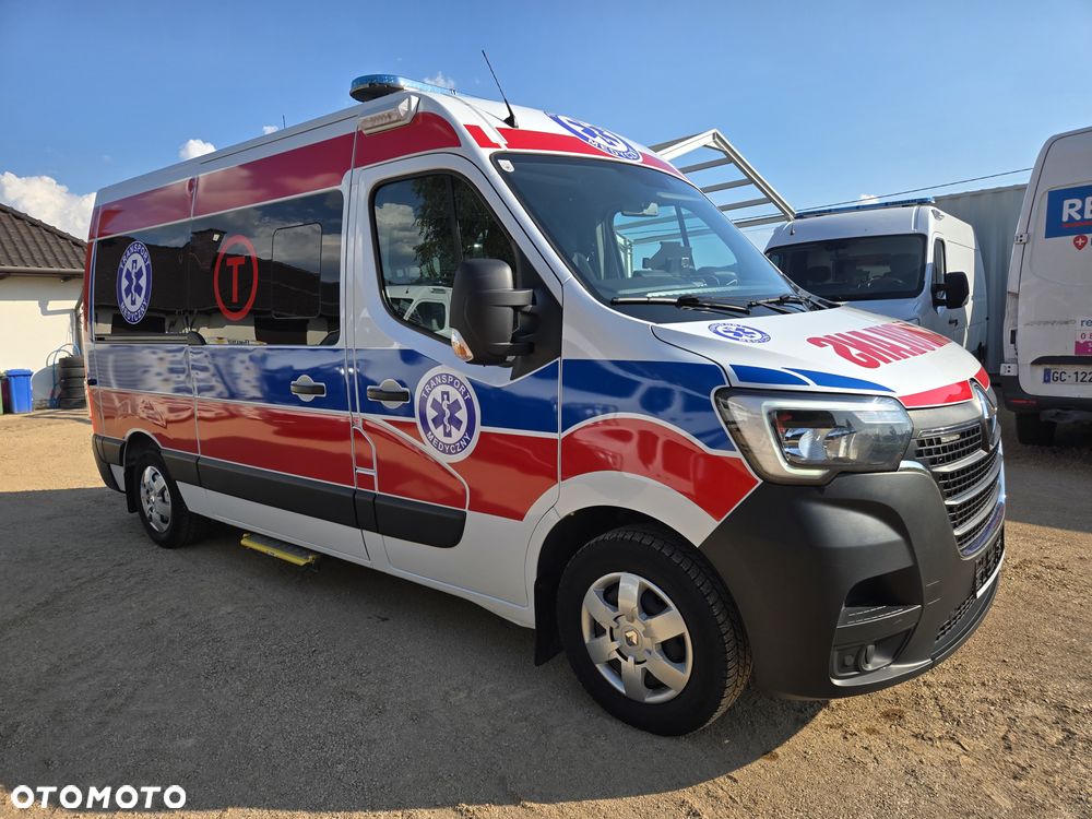 Renault Master Ambulans karetka - 7