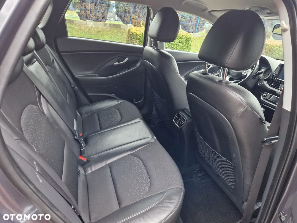 Hyundai i30 - 28