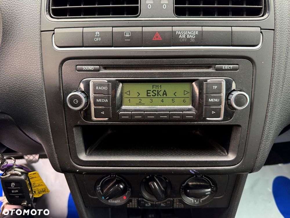 Volkswagen Polo 1.2 Style - 29