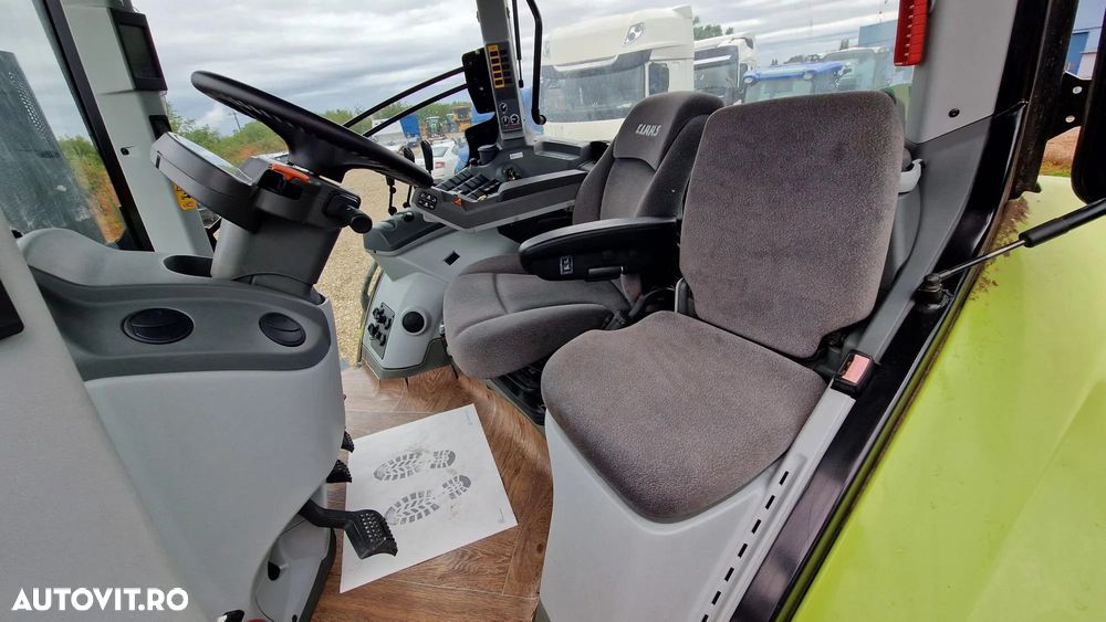 Claas AXION 810 - 25