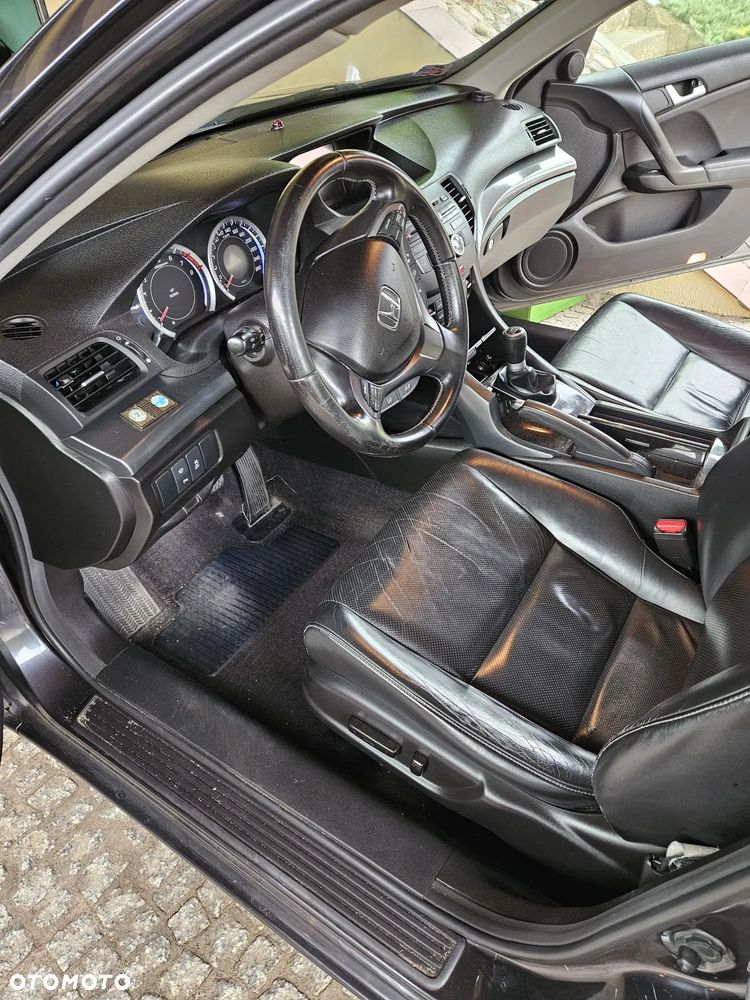 Honda Accord 2.0 Executive Navi - 14