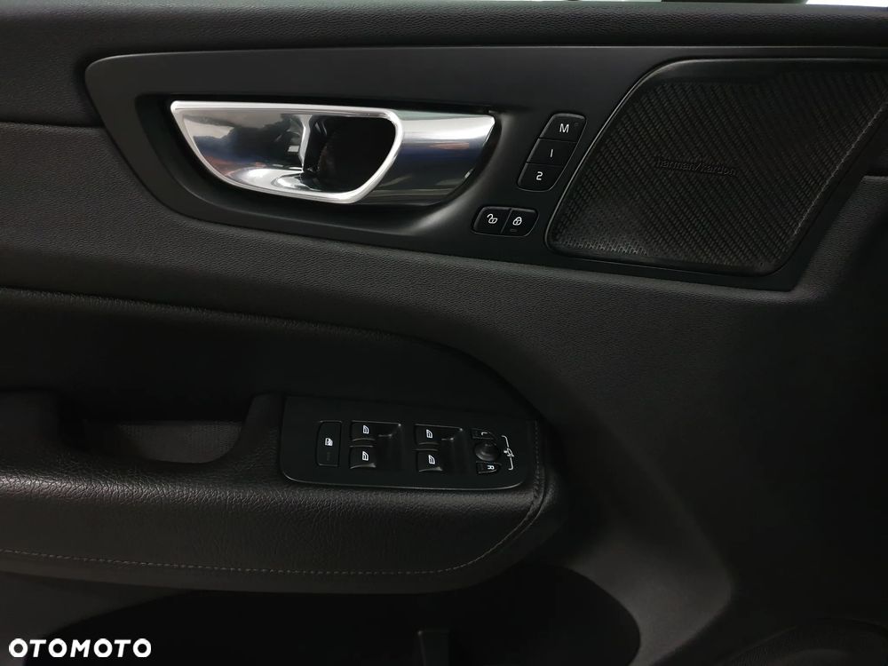 Volvo XC 60 D4 SCR Inscription - 7