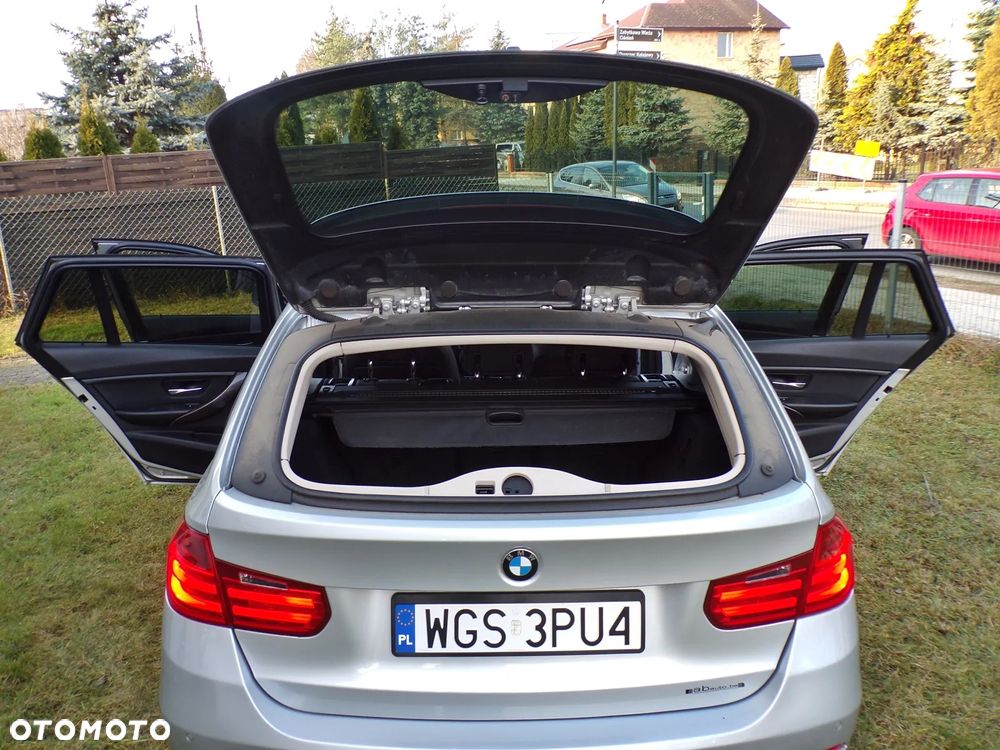 BMW Seria 3 318d Blue Performance Modern Line - 29