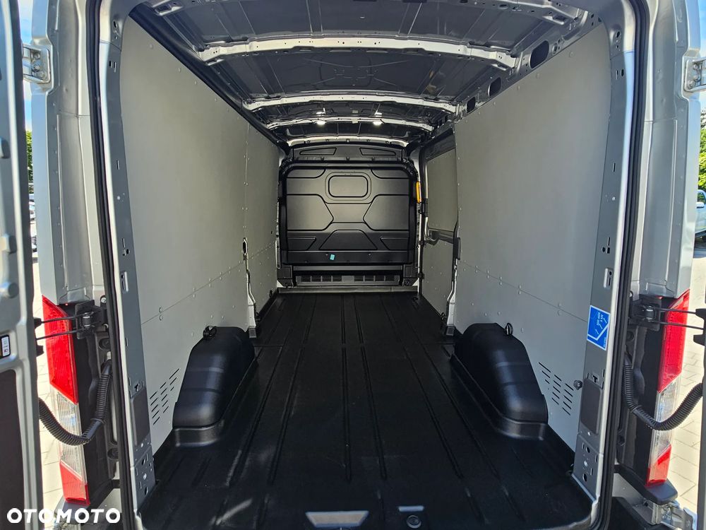 Ford Transit - 7