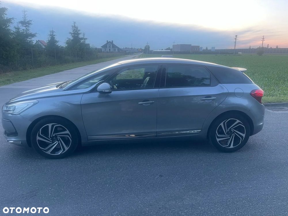 DS Automobiles DS 5 - 11