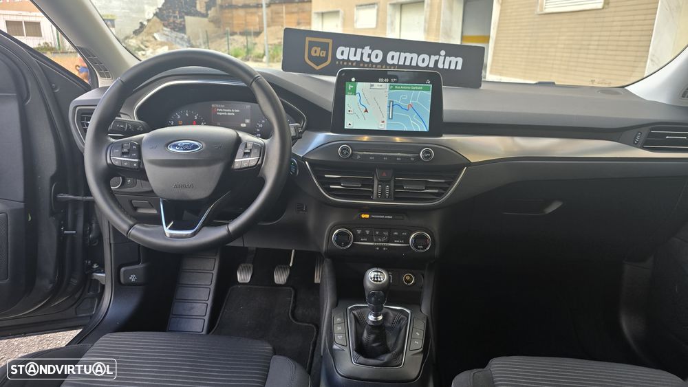 Ford Focus 1.0 EcoBoost Titanium - 22