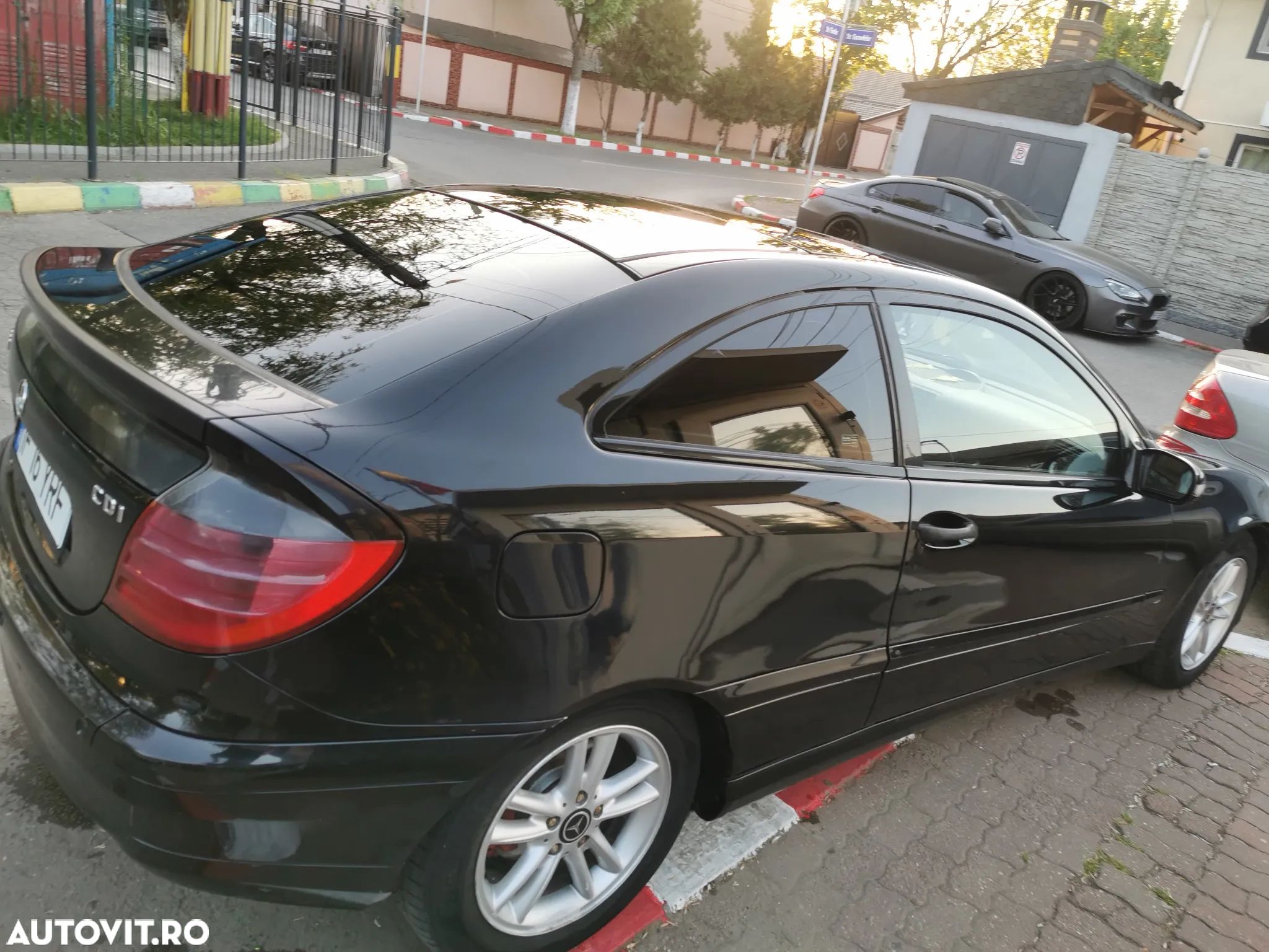 Mercedes-Benz C 220 CDI Sportcoupe Automatik - 1