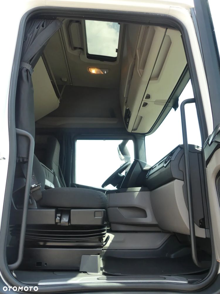 Scania R450 / EURO 6 / RETARDER / STANDARD / AUTOMAT / - 25