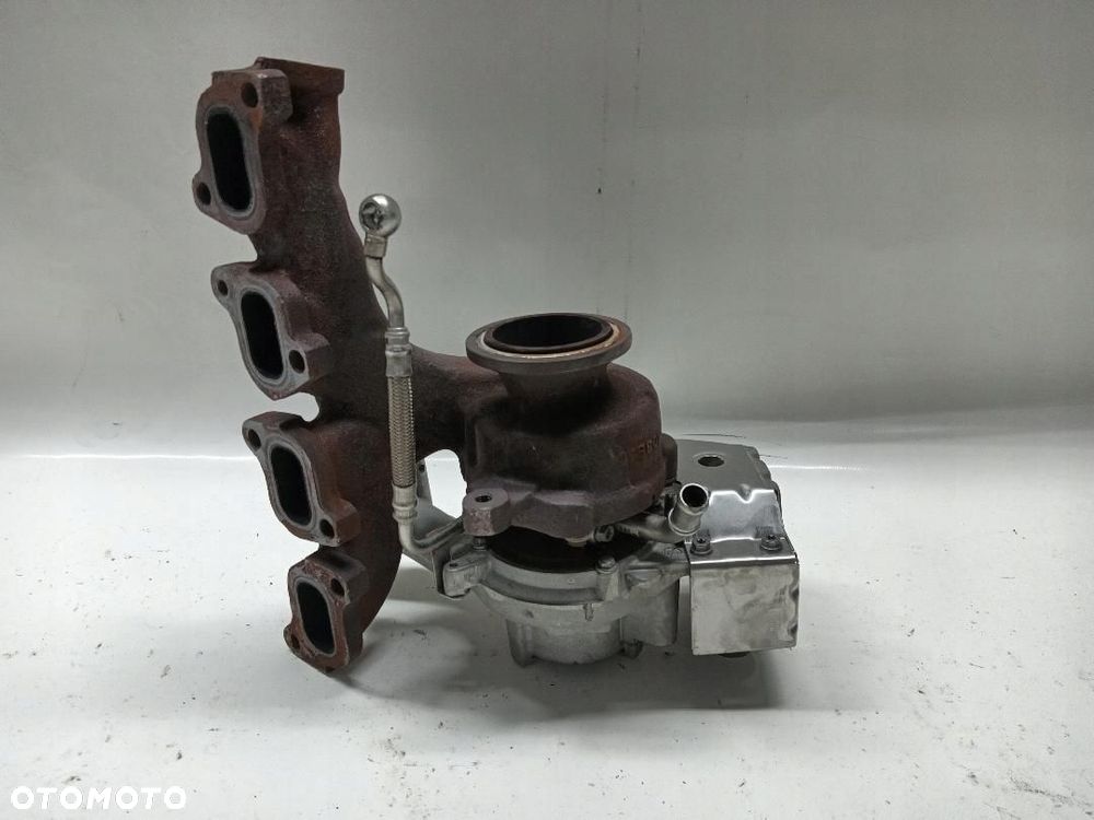 TURBOSPRĘŻARKA NASTAWNIK VW T6 04L253022 - 5