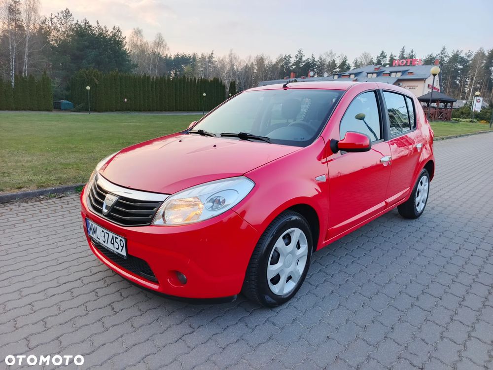 Dacia Sandero - 1