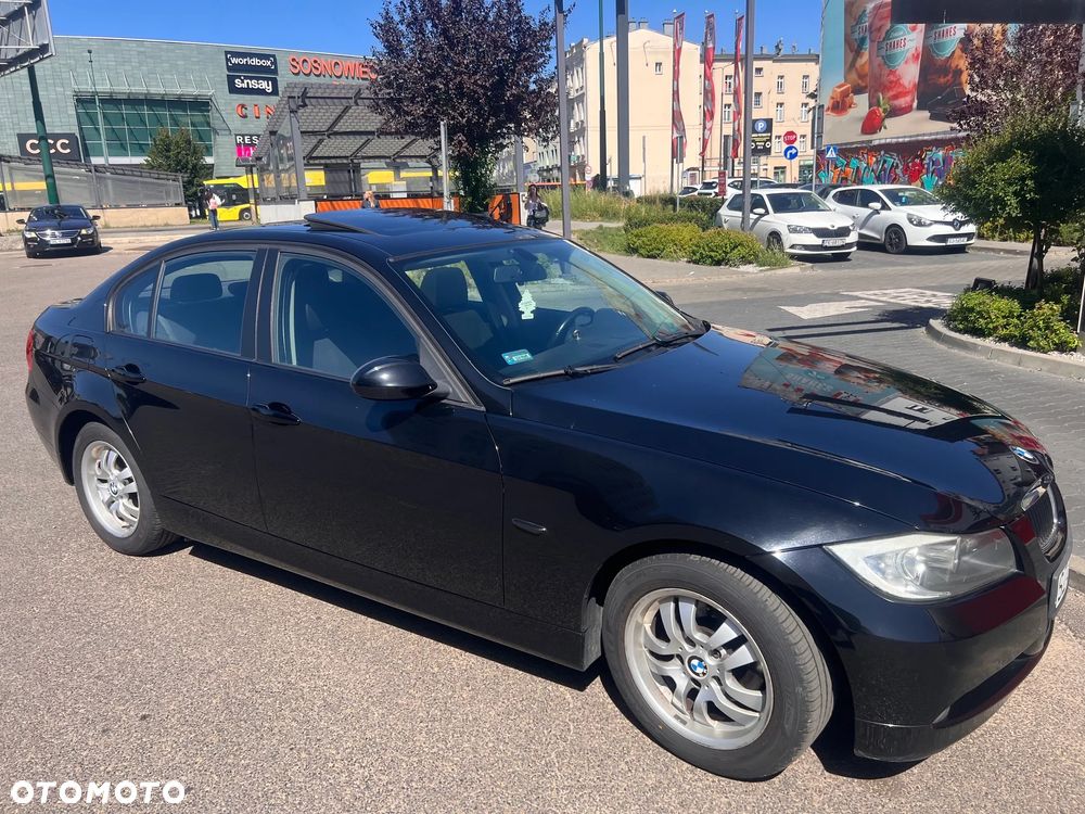 BMW Seria 3 318i - 2
