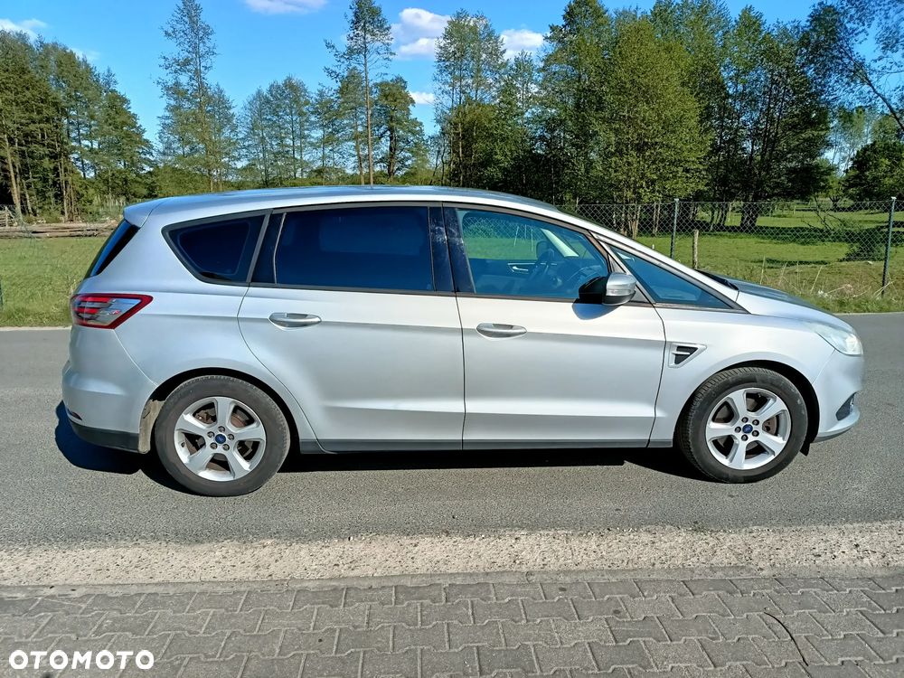 Ford S-Max 2.0 TDCi Titanium PowerShift - 9