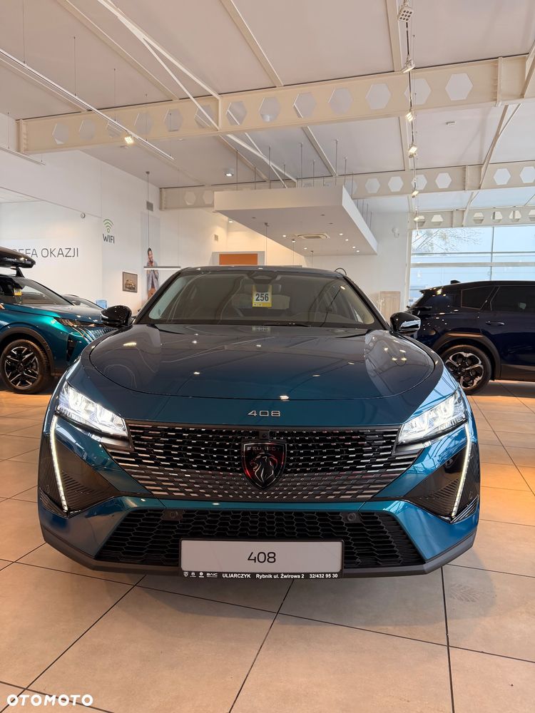 Peugeot 408 - 22