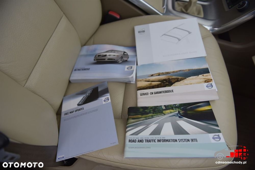 Volvo V70 D3 Momentum - 32