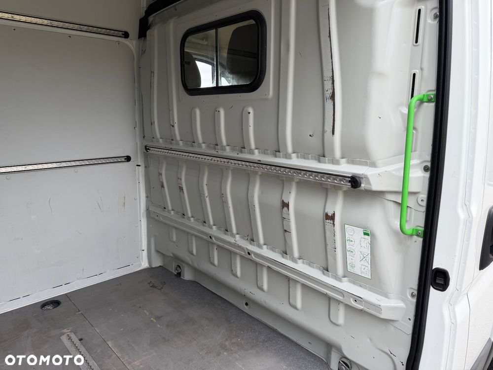 Peugeot BOXER - 9