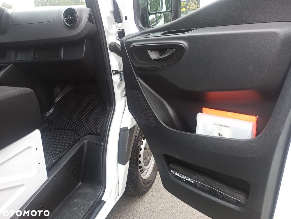 Mercedes-Benz Sprinter 316 - 19