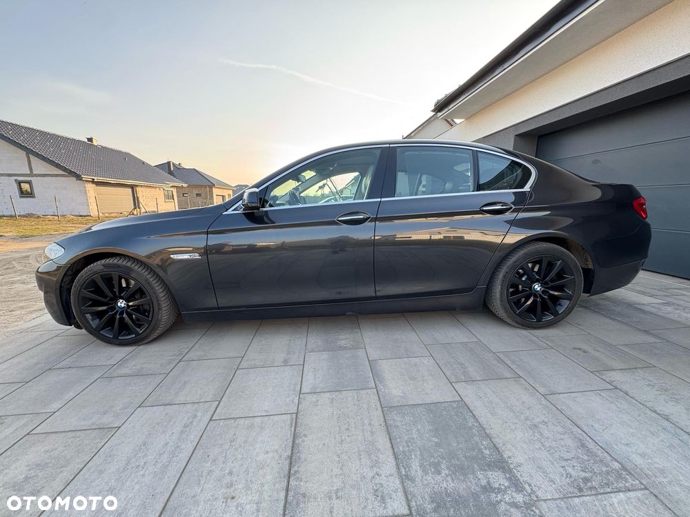 BMW Seria 5 525d xDrive Modern Line - 5