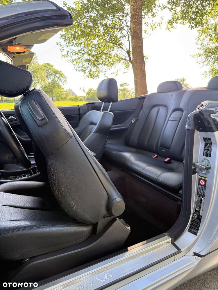 Mercedes-Benz CLK - 28