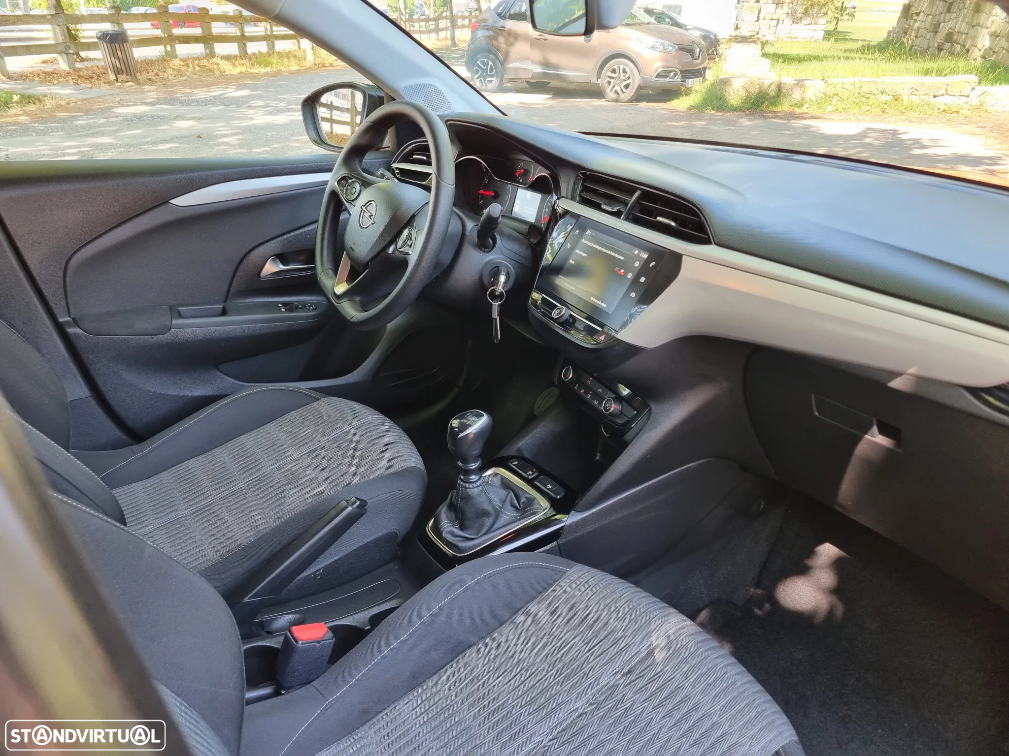 Opel Corsa 1.2 Direct Injection Turbo S&S Elegance - 24